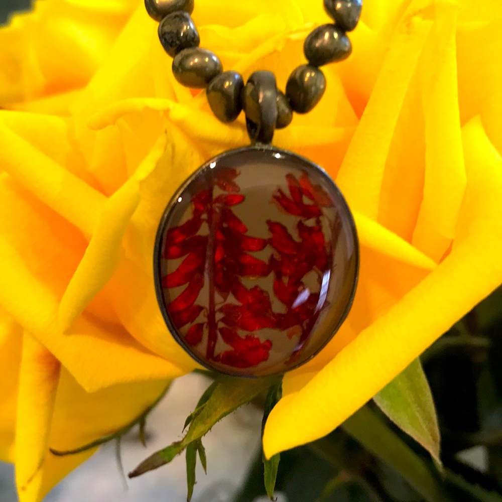 Shari Dixon Necklace 🌹